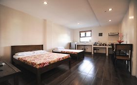 Pine Breeze Cottages